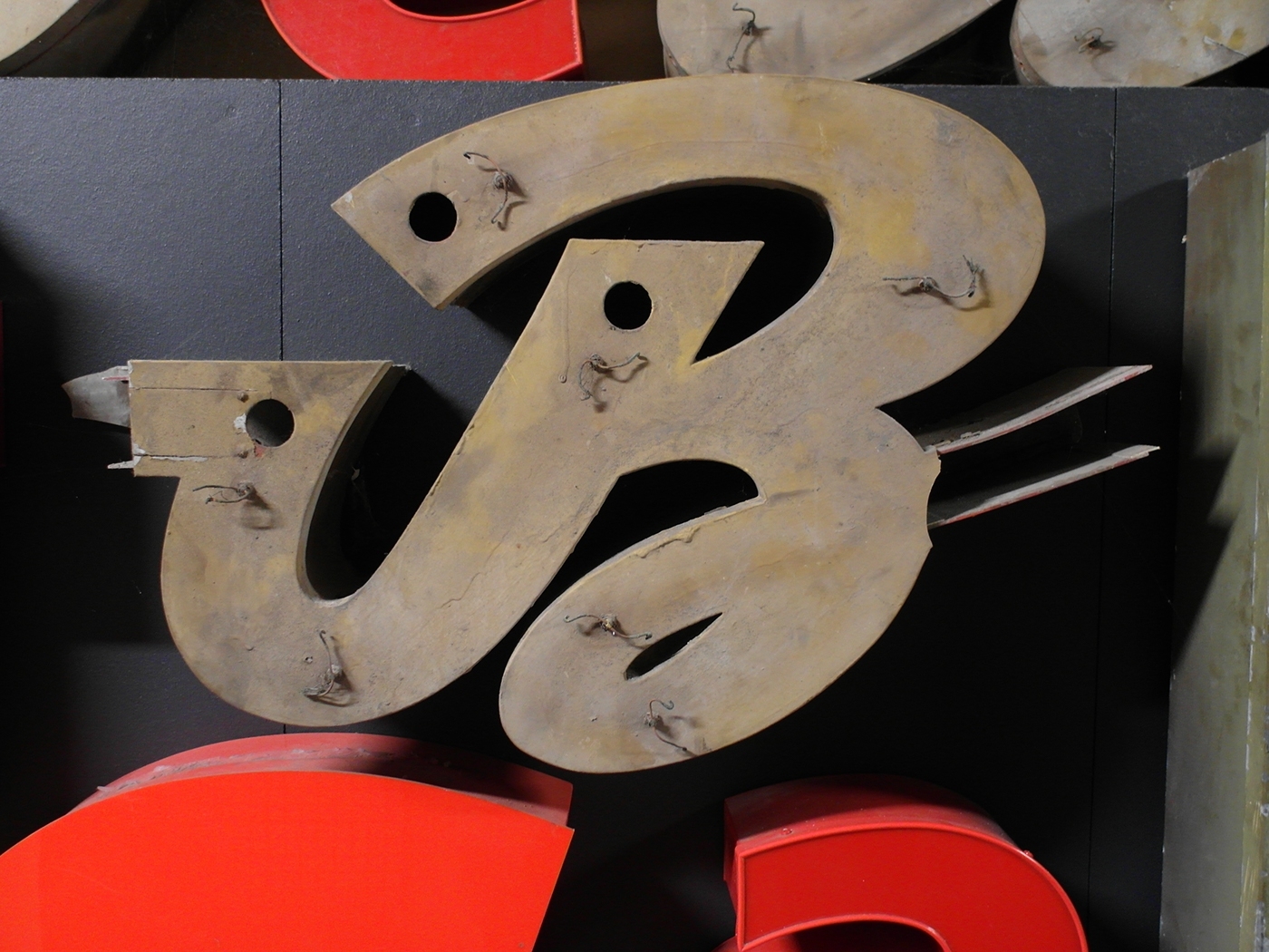 博物館藝術巧克力模型包裝設計，這才是真正的休閑食品