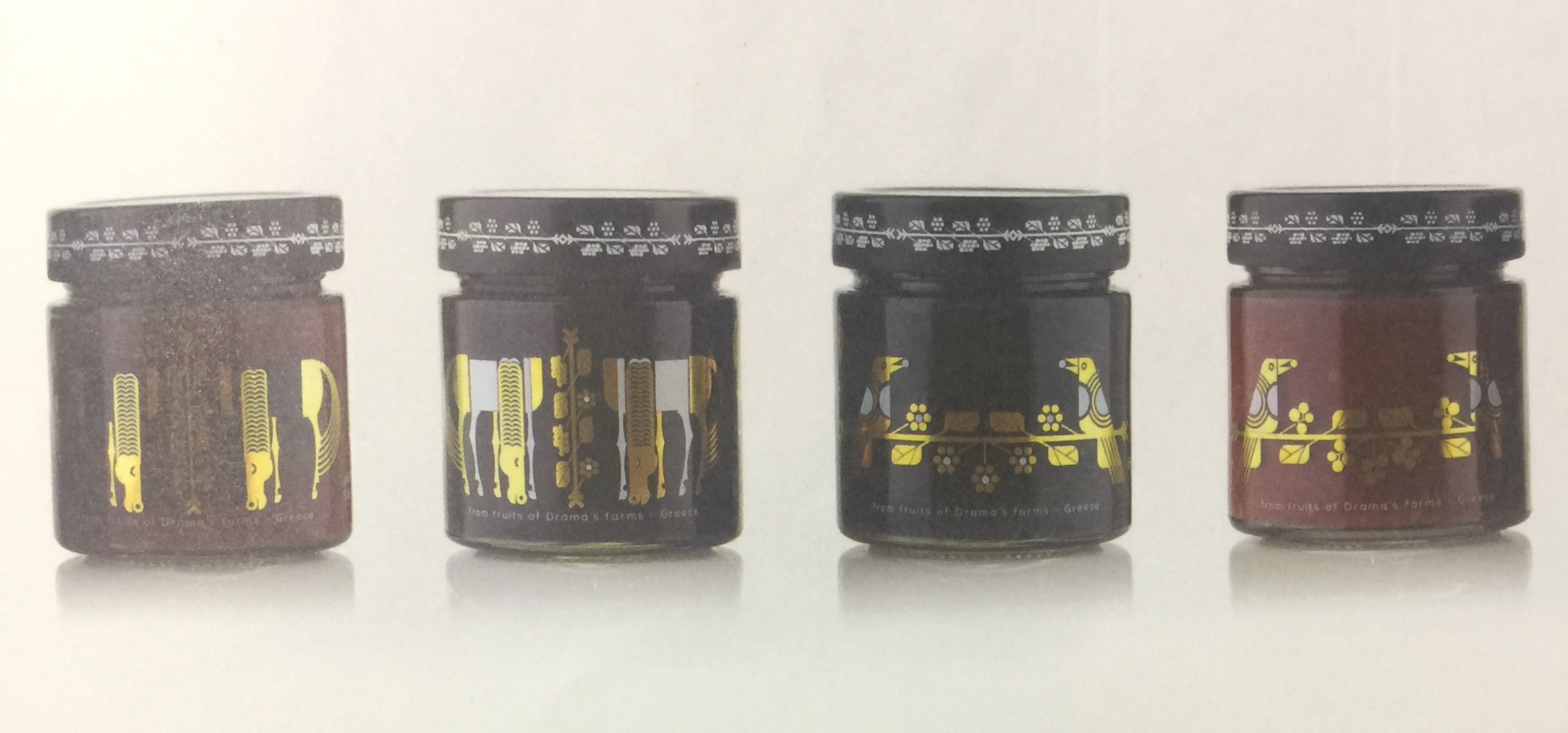 帶來獨(dú)特味覺體驗(yàn)的食品-黑莓、銀果胡頹子和沙棘果醬包裝設(shè)計