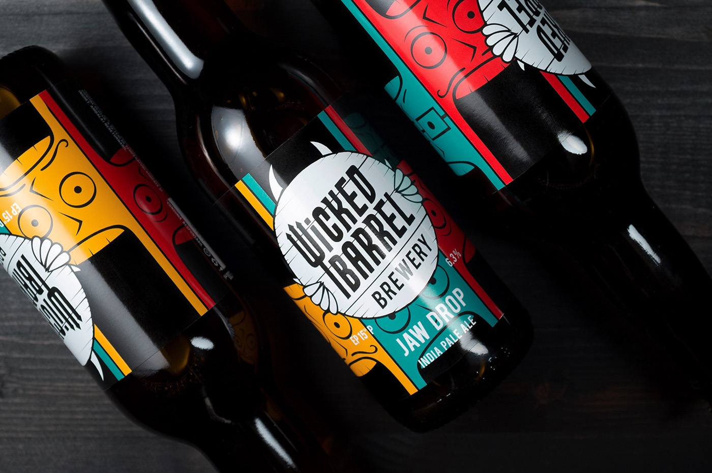 邪惡的啤酒包裝設(shè)計(jì)，喝了會(huì)掉下巴哦